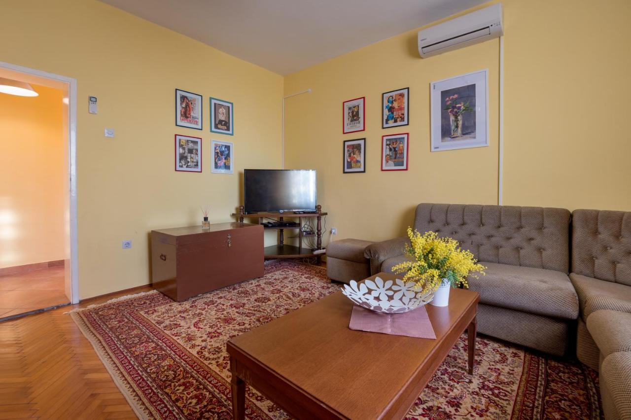 Holiday Home Nives Τίβατ Εξωτερικό φωτογραφία