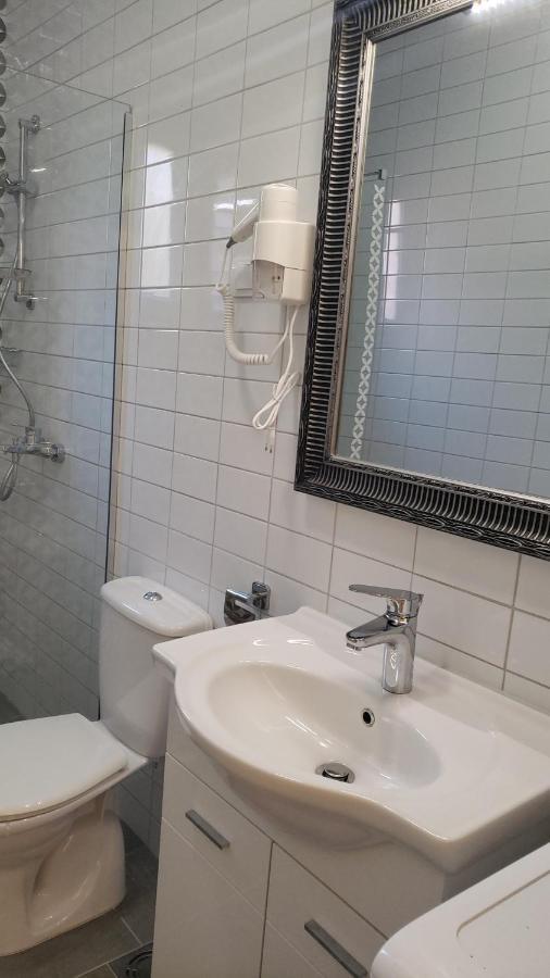 Holiday Home Nives Τίβατ Εξωτερικό φωτογραφία